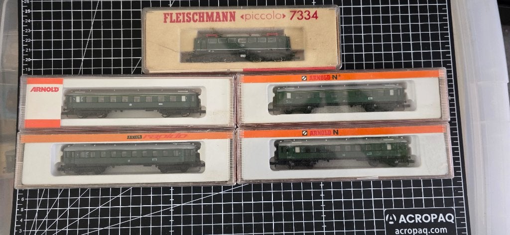 Fleischmann / Arnold N - Complete 5-delige DB treinset (OVP), Hobby en Vrije tijd, Treinset, Gelijkstroom, Fleischmann, Ophalen of Verzenden