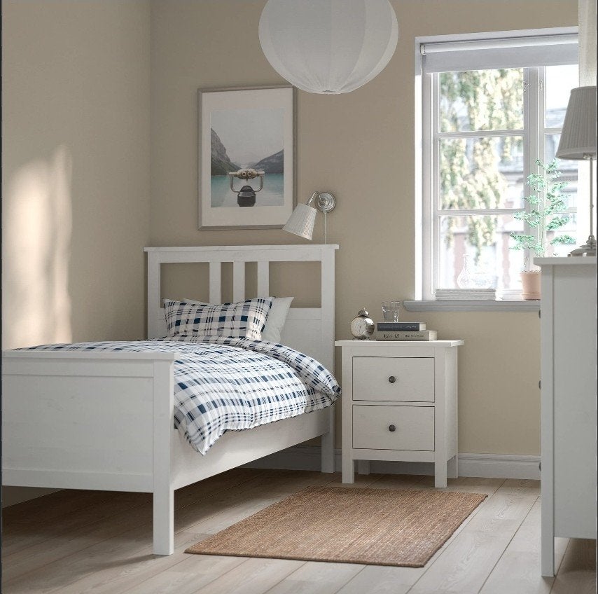 Wit eenpersoonsbed met hoofdbord - Zo goed als nieuw, Huis en Inrichting, Slaapkamer | Bedden, 90 cm, Eenpersoons, Wit, Ophalen of Verzenden