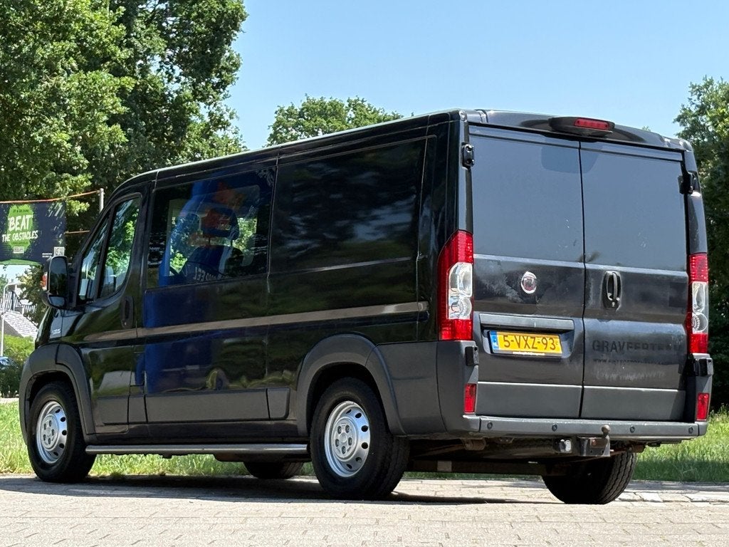 Fiat Ducato 35H 3.0|CNG|7P|DUBBELCABINE|airco|achteruitrijca, Auto's, Bestelauto's, Voorwielaandrijving, Euro 5, Gebruikt, Zwart