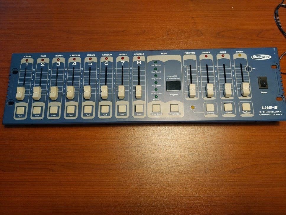 Showtec Lite-8 DMX Lichtcontroller, Muziek en Instrumenten, Ophalen of Verzenden