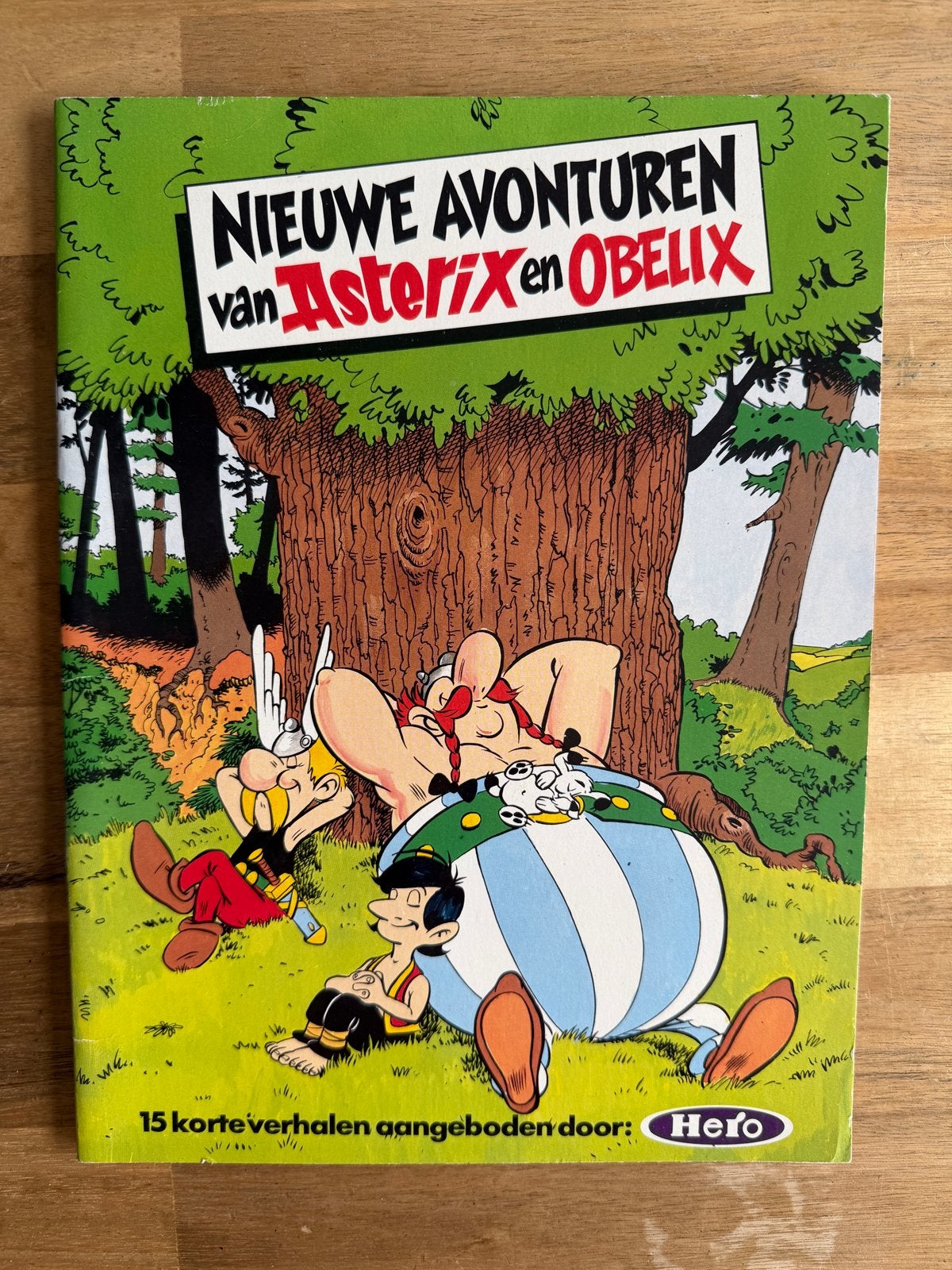 Asterix en Obelix: Hero Reclame Uitgave 1983 - Nieuwstaat, Eén stripboek, Ophalen of Verzenden, Zo goed als nieuw