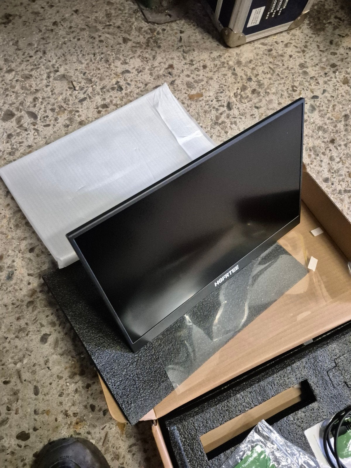 HGRFTEE 15.6" Draagbare Touchscreen Monitor Full HD, Computers en Software, Monitoren, Gaming, IPS, Touchscreen, Nieuw