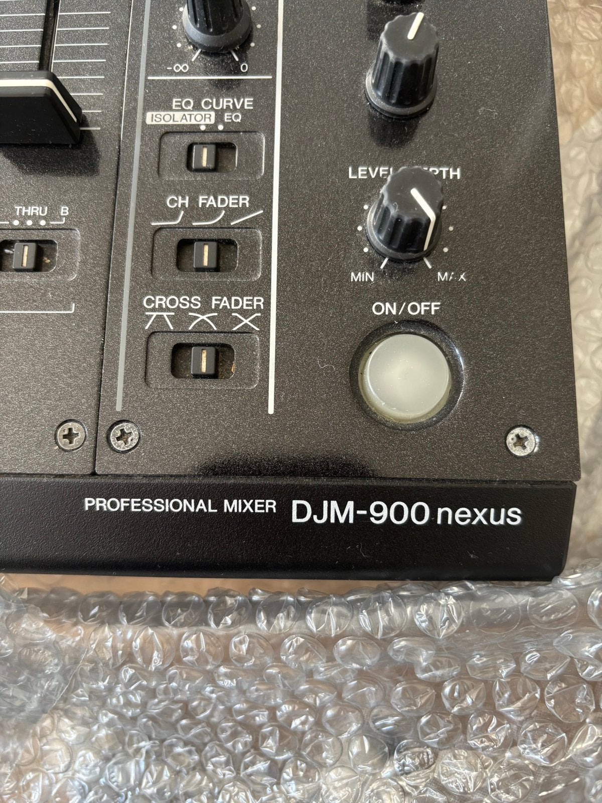 Foto 3 van Pioneer DJM-900 nexus mixer en 2x CDJ-2000 spelers