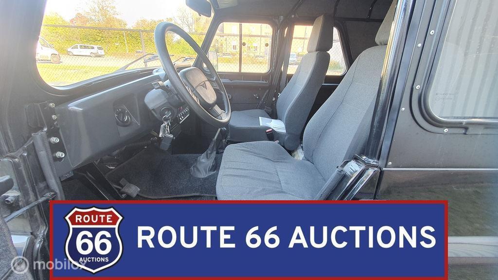 UAZ Tigr | 2005 | Route 66 Auctions, Auto's, Overige Auto's, Gebruikt, Overige carrosserieën, Zwart, Bedrijf