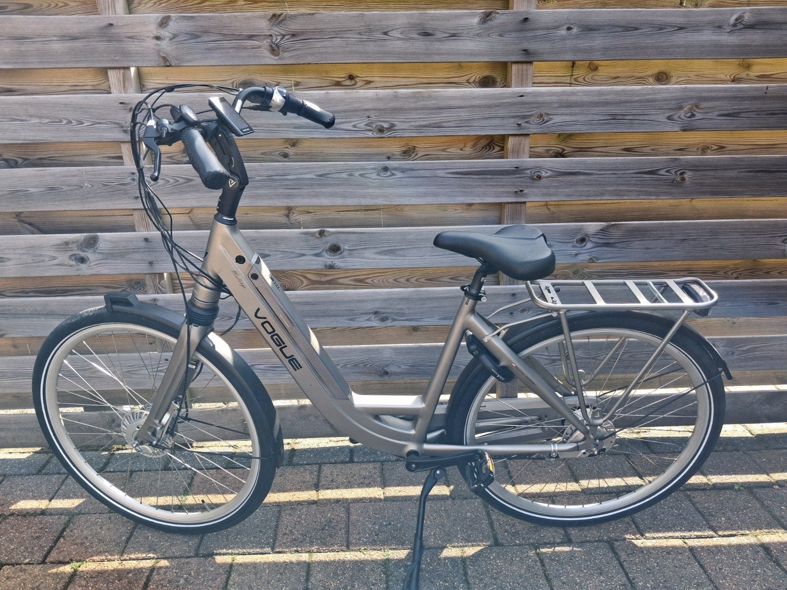 Elektrische fiets Vogue, Fietsen en Brommers, Ophalen, Zo goed als nieuw, Overige merken