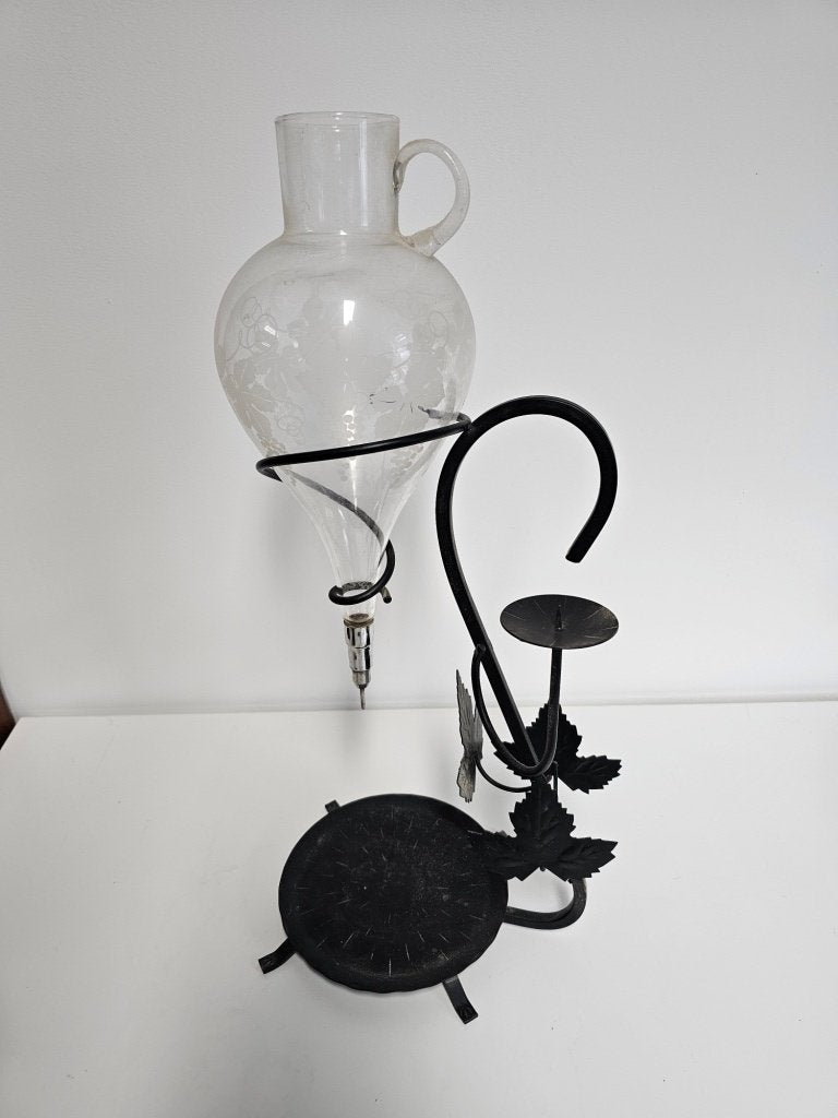 Antieke wijndispenser  voor €30,-, Ophalen