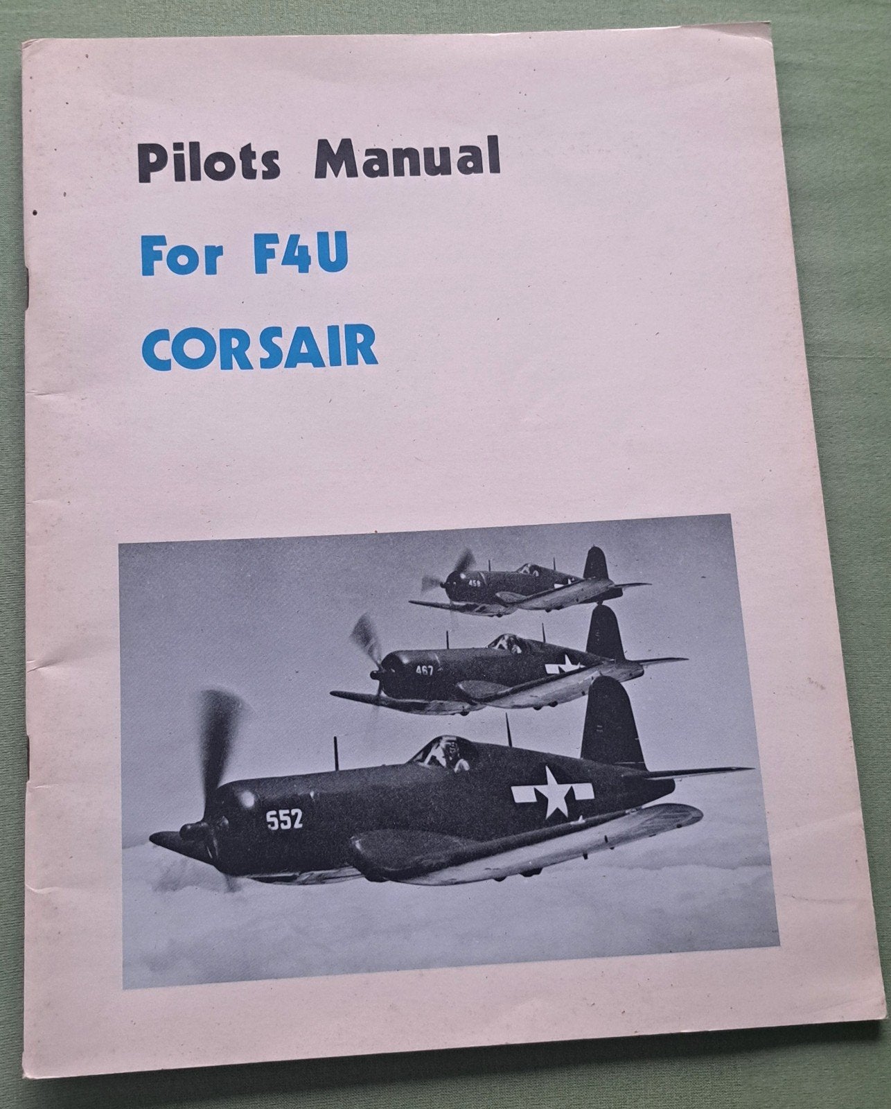 Pilot Manual for F4U Corsai - aircraft manual series, Niet van toepassing, Aviation Publications, Ophalen of Verzenden, Zo goed als nieuw