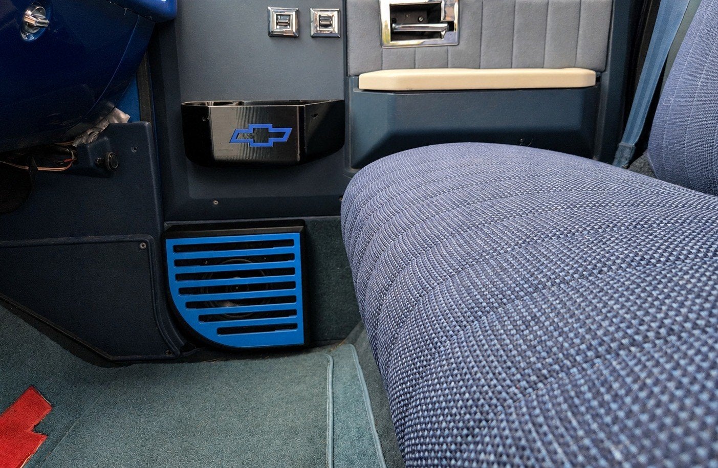 3D geprinte speakerbox voor squarebody chevy, Suburban, gmc, Ophalen of Verzenden, Nieuw, Chevrolet