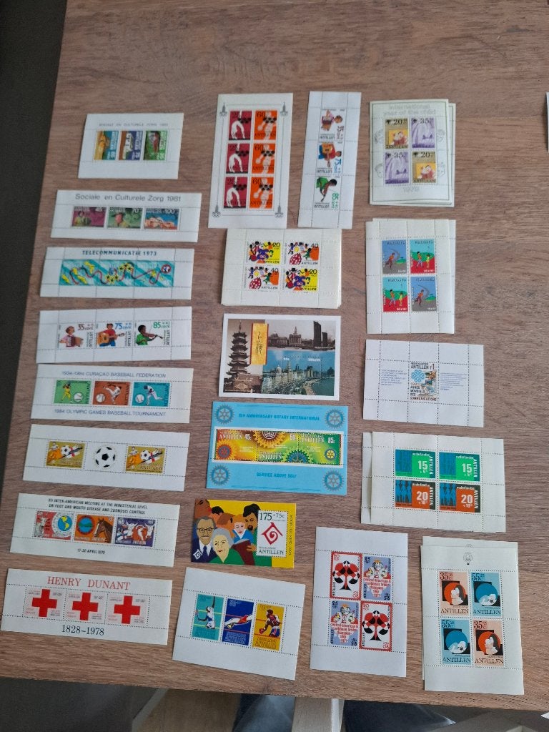 Nederlandse Antillen postzegels postfris - diverse uitgiften, Ophalen of Verzenden
