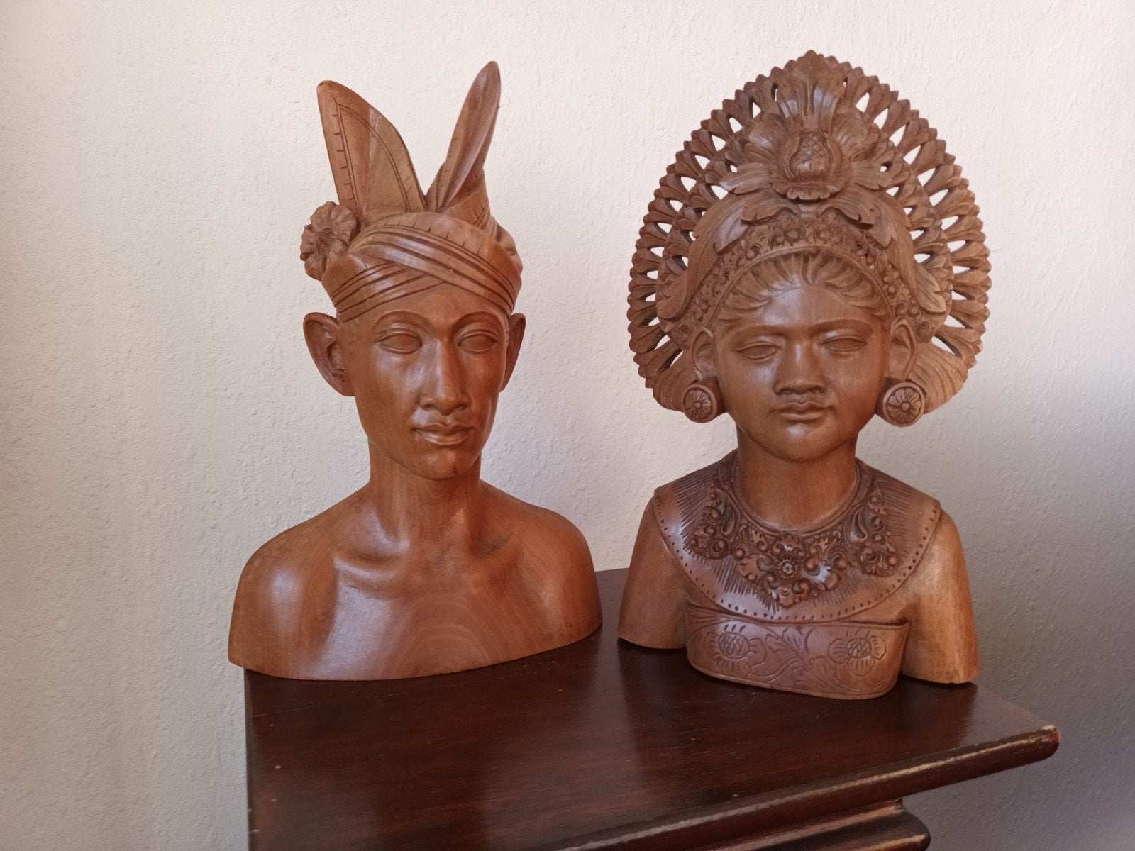 Bali, Indonesië, buste man en vrouw, jaren '60, Antiek en Kunst, Ophalen of Verzenden