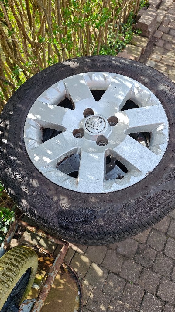 Velgen met zomerbanden (Citroën C3, Pluriel, C2), Auto-onderdelen, Banden en Velgen, Velg(en), Zomerbanden, 15 inch, 185 mm, Personenwagen
