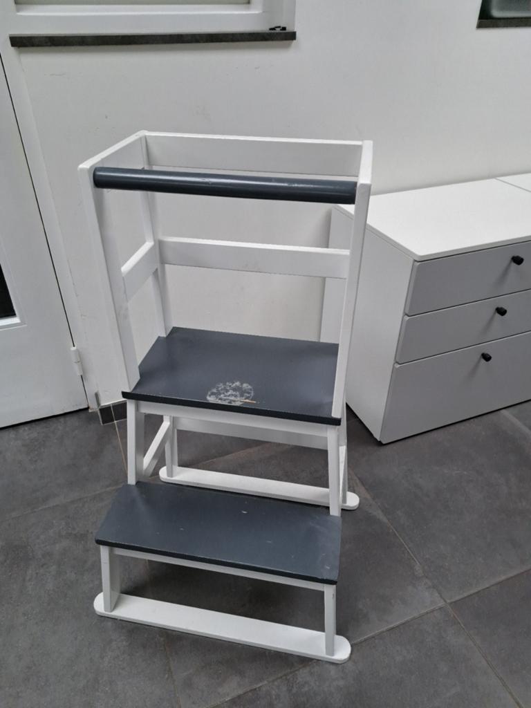 kinderkeukenhulp / leertoren, Ophalen, Gebruikt