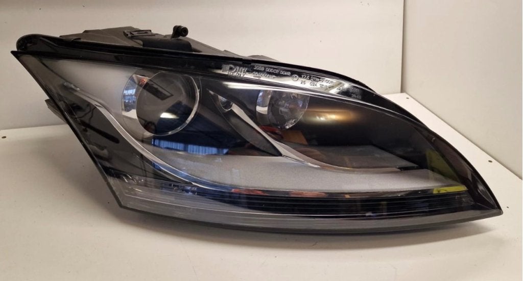 Audi TT xenon koplamp rechts 8J0941004H  8J0941030H, Auto-onderdelen, Niet ingevuld, Gebruikt, Niet ingevuld, Niet ingevuld