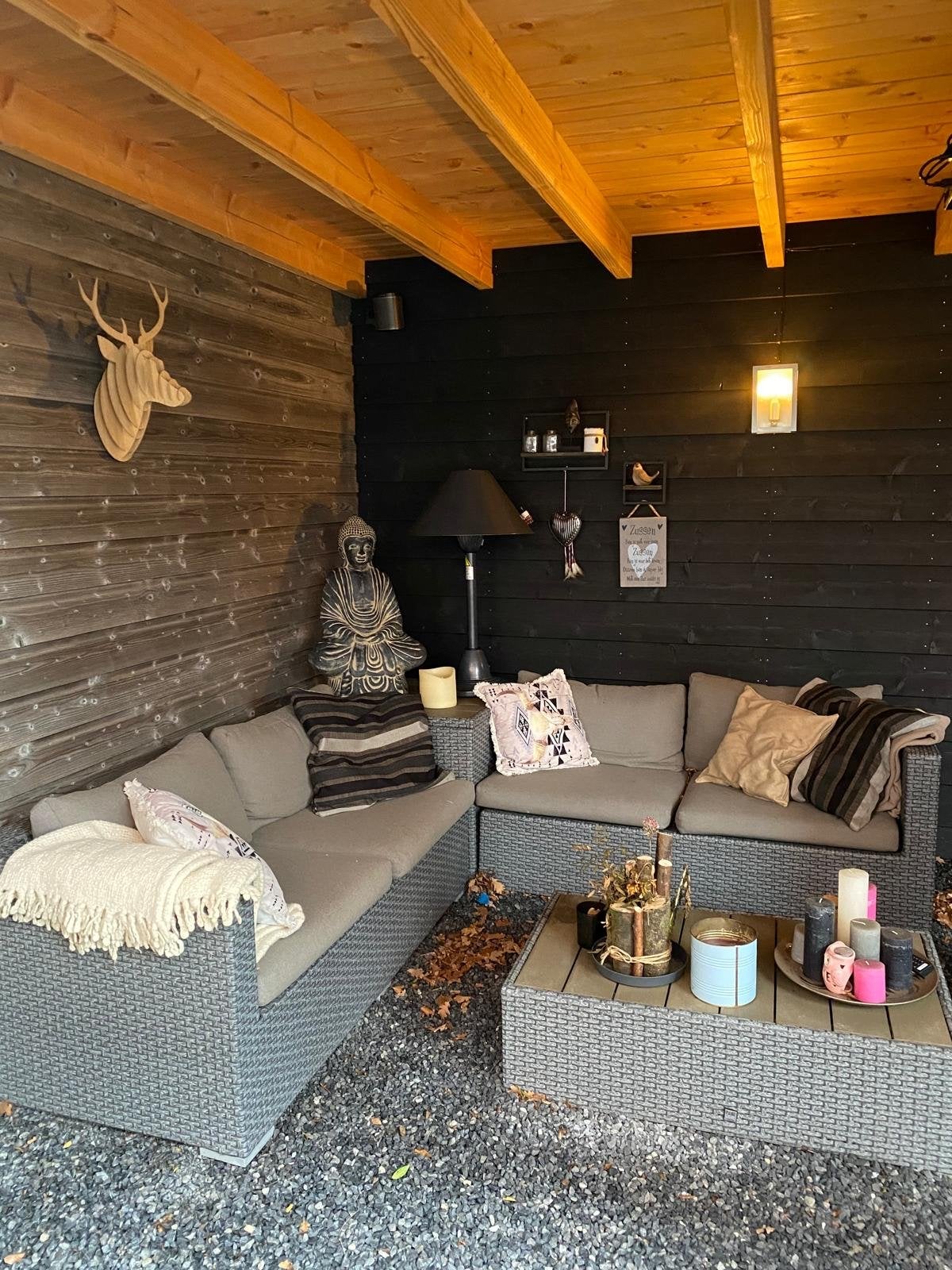 Loungeset met hoektafel en salontafel, incl. kussens, Ophalen, 4 zitplaatsen, Gebruikt, Loungeset