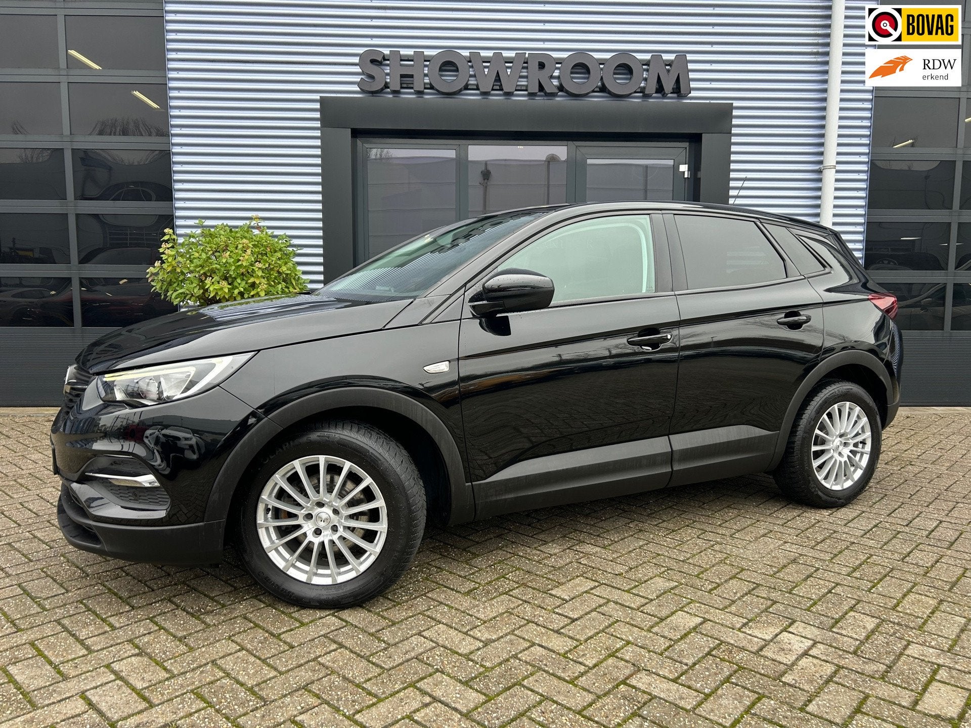 Opel Grandland X 1.2 Turbo Online Edition Automaat|Cruise|Ap, Stof, 1199 cc, Zwart, Bedrijf