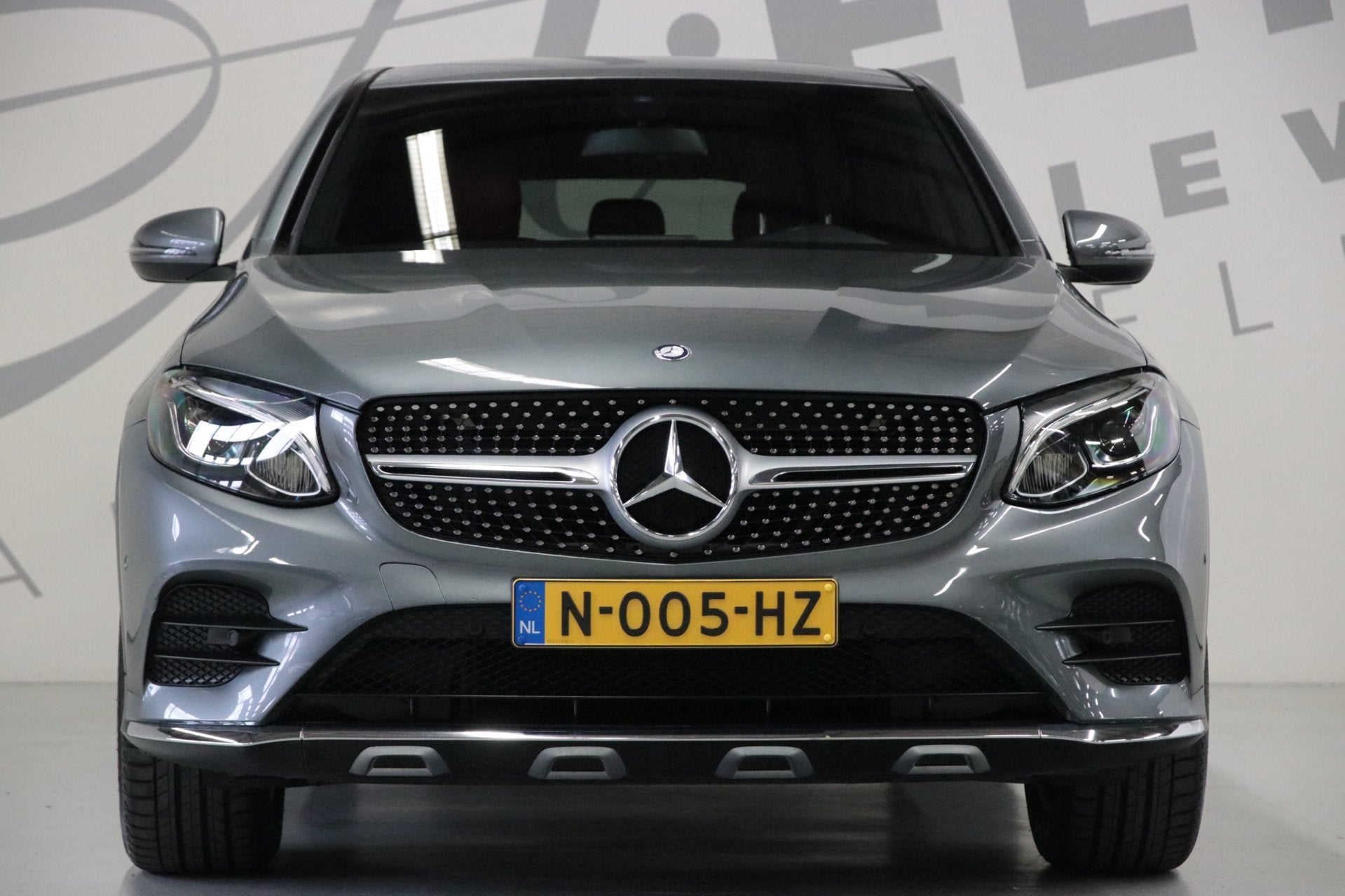 Mercedes-Benz GLC-klasse Coupé 250 4MATIC/ AMG-line/ Trekha, Auto's, Automaat, Gebruikt, 4 cilinders, Automatische klimaatregeling