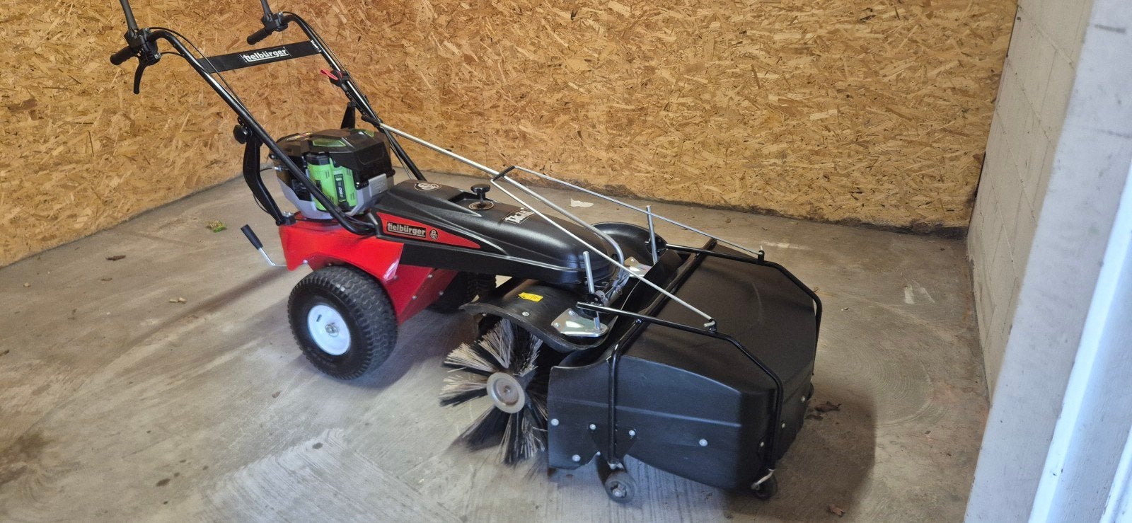 Tielbürger TK38PRO Electro veegmachine + 2x accu + lader, Ophalen, Zo goed als nieuw, Tielburger