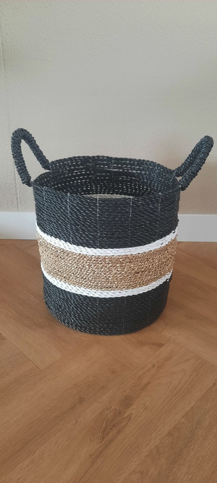Stijlvolle gevlochten mand met handvatten - 34x33 cm, Ophalen, Mand, Rond, Zo goed als nieuw