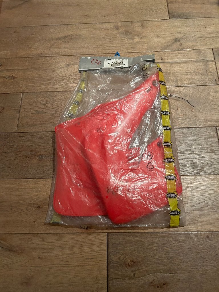 Radiator kappen rood Honda CR 125/250 00-01, Ophalen of Verzenden