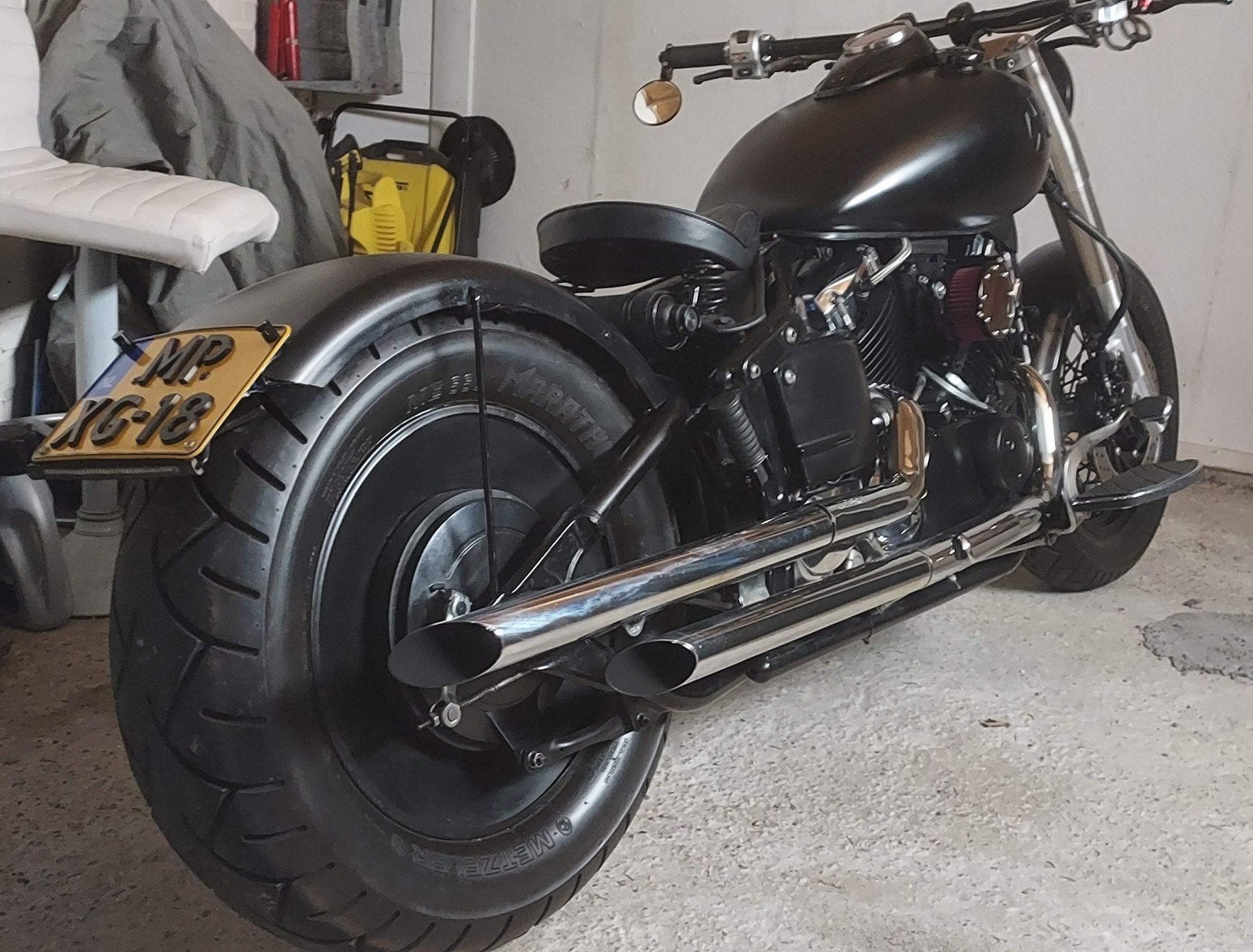 Dragstar classic, Motoren, Motoren | Yamaha, Particulier, Chopper, 2 cilinders, Cardan-aandrijving, LED Verlichting, Sportuitlaat