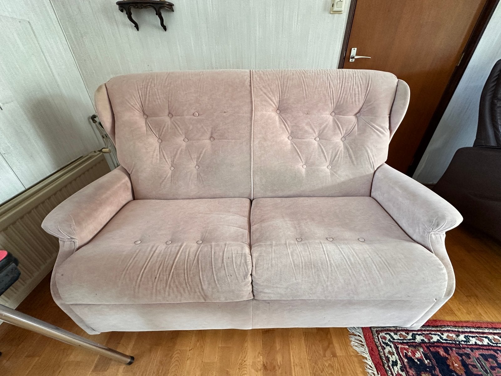 Gratis Comfortabele roze tweezitsbank, Huis en Inrichting, Ophalen, Gebruikt, 150 tot 200 cm, Tweepersoons