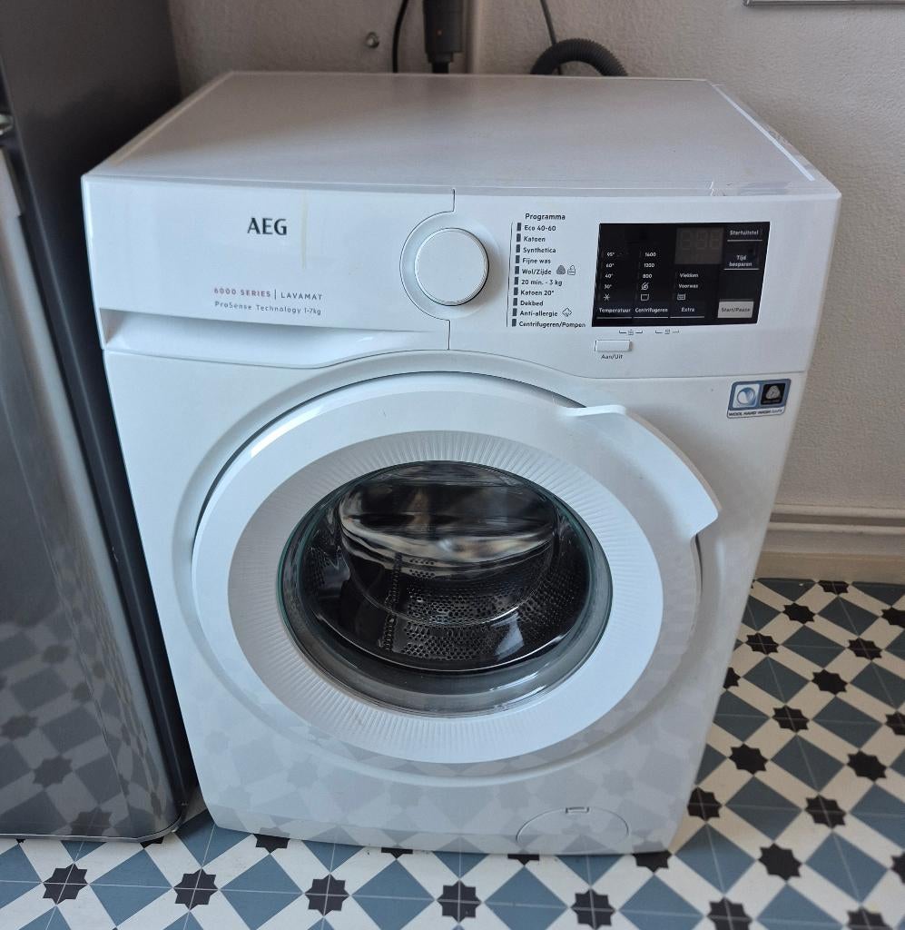 AEG Wasmachine Lavamat 6000 series, Ophalen, Gebruikt, 85 tot 90 cm, 1200 tot 1600 toeren