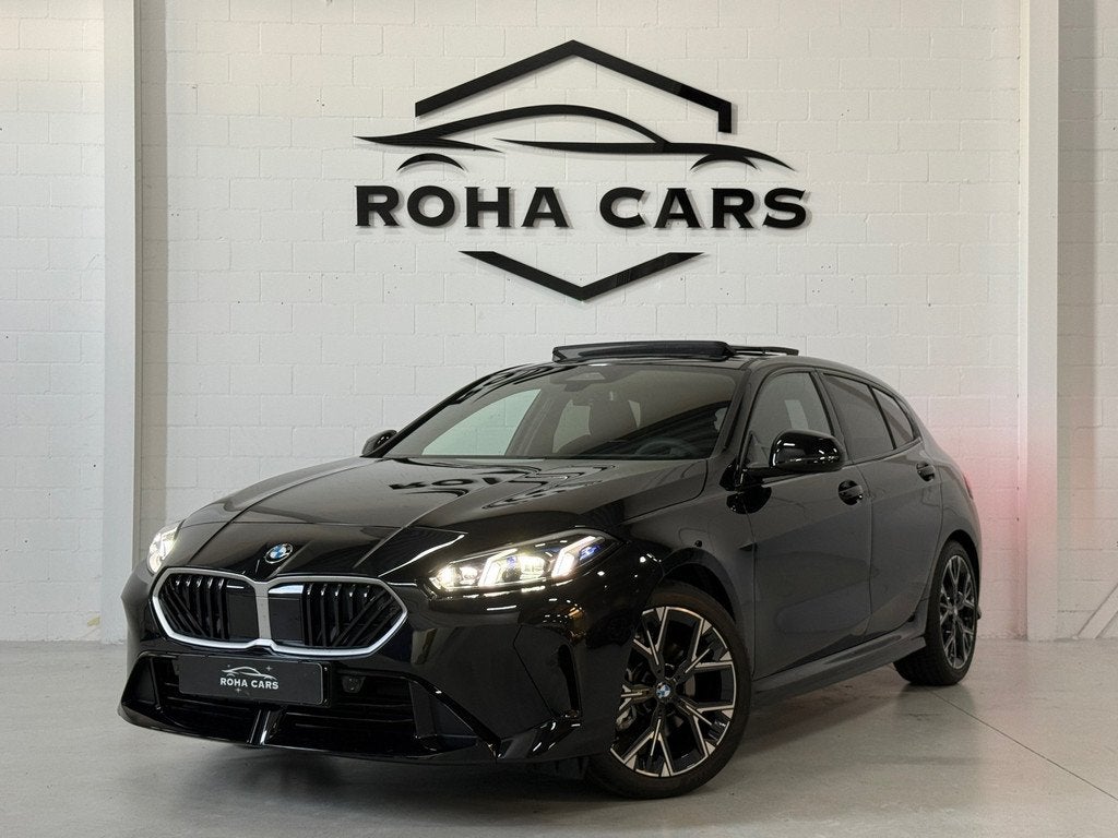 BMW 1-serie 120i pano*Side-assist*led*keyless, Overige carrosserieën, Origineel Nederlands, Bedrijf, Leder en Alcantara