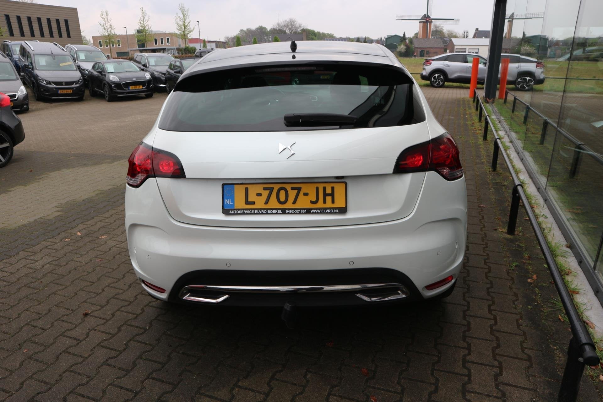 DS 4 1.6 165PK AUTOMAAT Performance Line NAVI CAMERA KEYLESS, Auto's, Gebruikt, 4 cilinders, 1650 kg, Wit