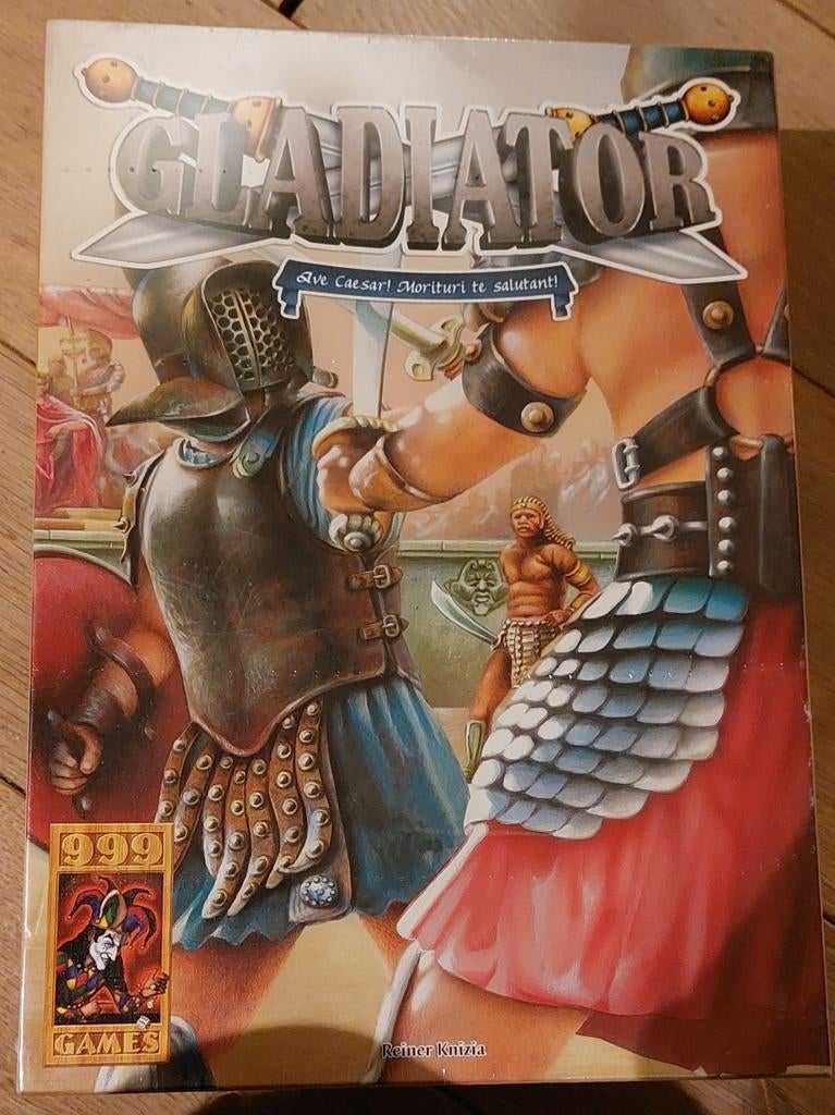 Nieuw! Gladiator Bordspel - Strategisch duel in 't Oude Rome, Vijf spelers of meer, Ophalen of Verzenden, Gebruikt, 999 Games