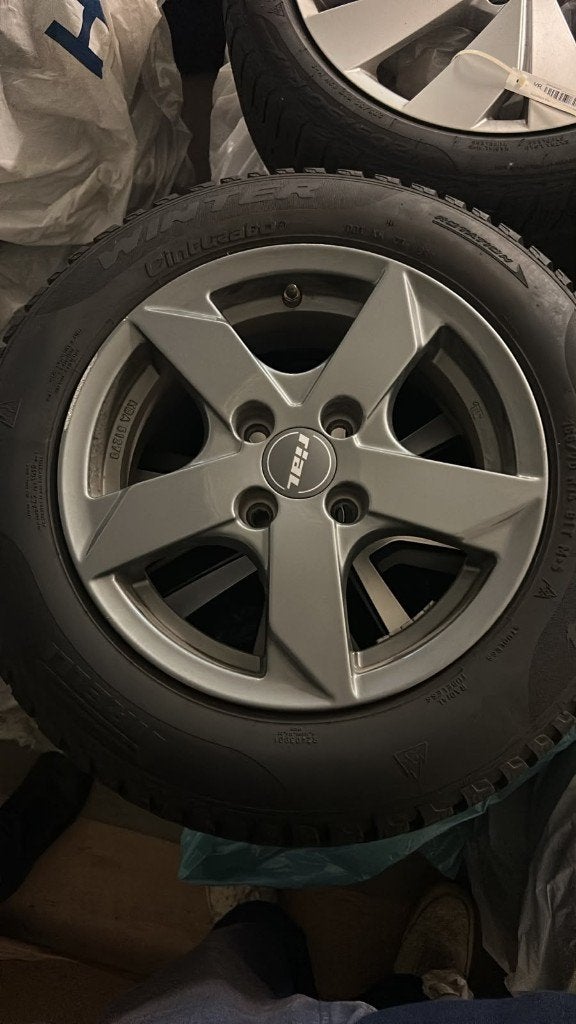 Set Rial Kodiak velgen met allseasonbanden 14 inch, 4x100, Ophalen, 14 inch, Gebruikt, Velg(en)