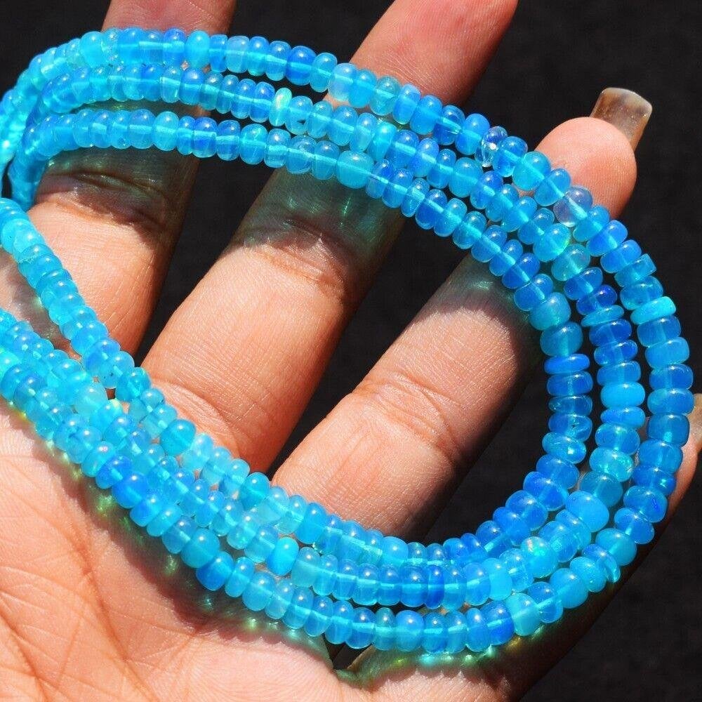 ketting met  121 karaat Ethiopische Opaal 3 snoeren top, Blauw, Nieuw, Ophalen of Verzenden, Steen of Mineraal