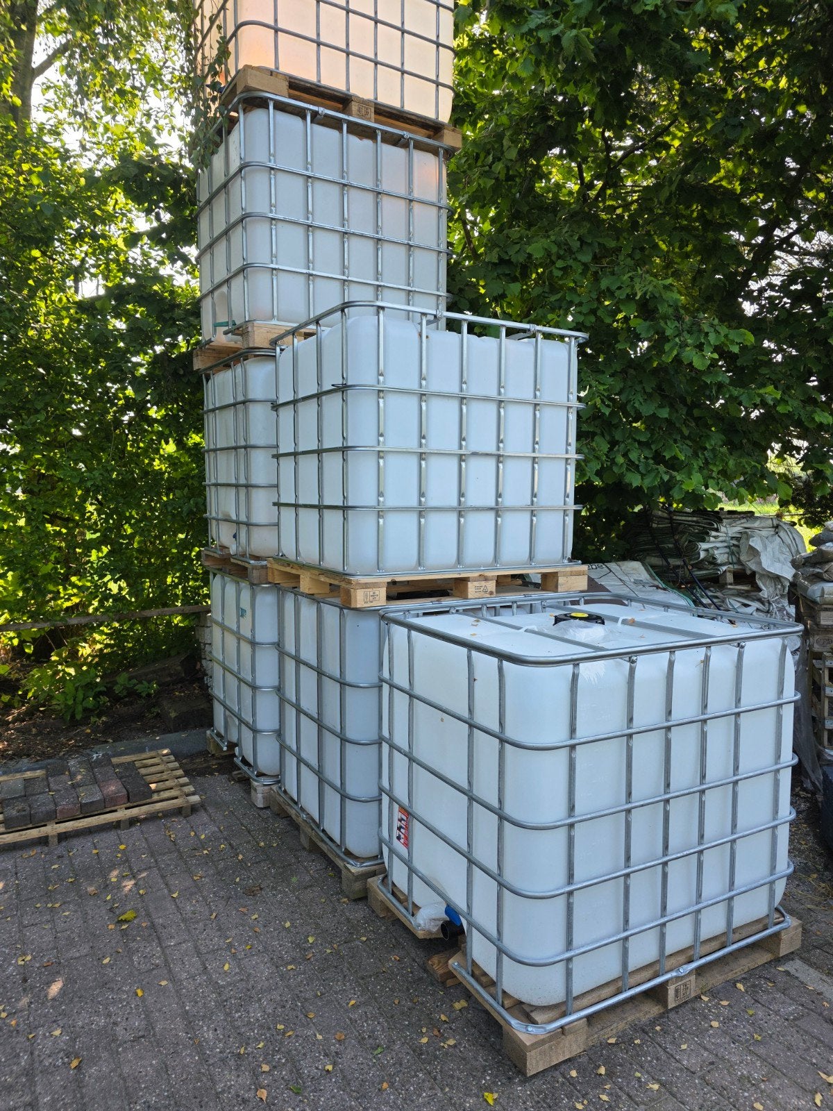 IBC vaten, 1000 liter vat/ regenton houten pallet, Ophalen of Verzenden