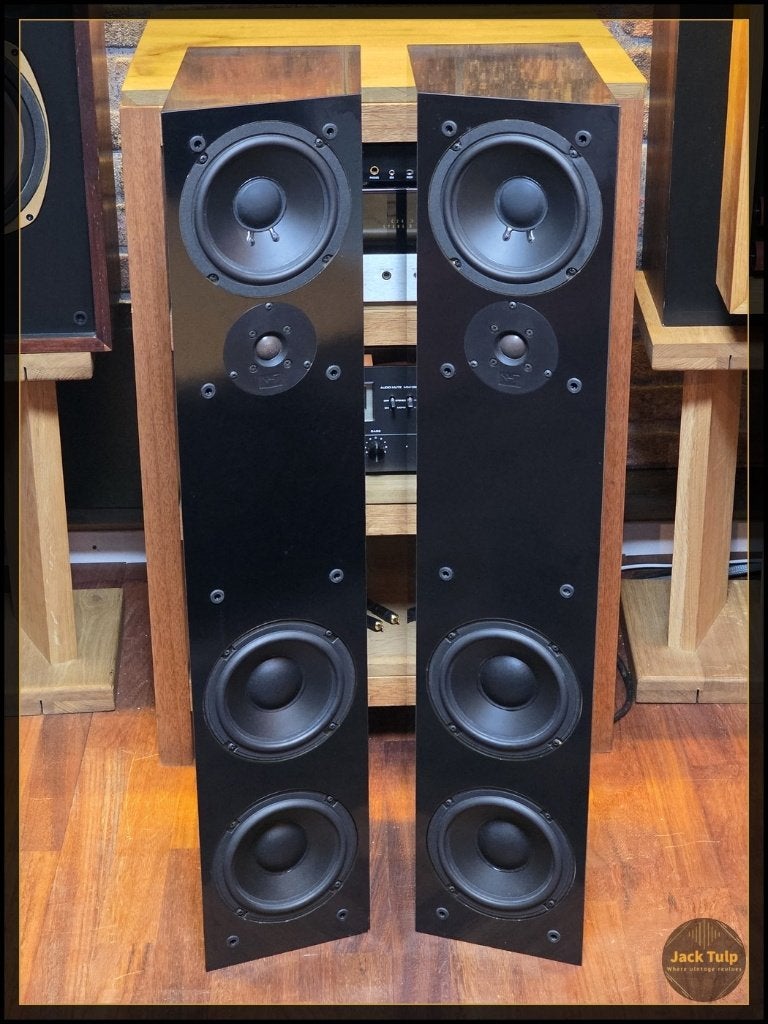 NHT Model 2.3A