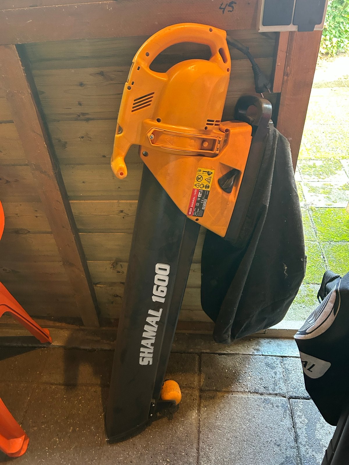 Valex Shamal 1600 Bladblazer/Bladzuiger, Tuin en Terras, Ophalen, Gebruikt, Handgedragen, Met opvangzak
