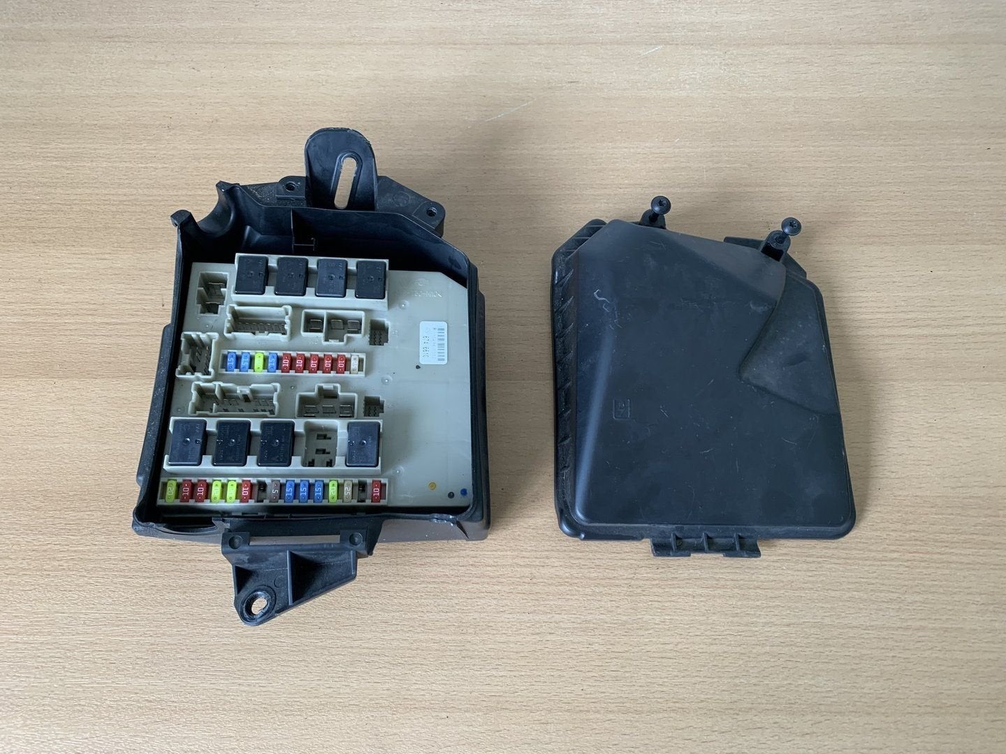zekeringkast renault clio 3 / modus 8200674661C motorruimte, Gebruikt, -, Renault, -