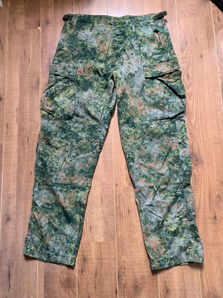 Nederlandse Leger NFP broek, Verzamelen, Militaria | Algemeen, Ophalen of Verzenden, Landmacht, Nederland, Kleding of Schoenen