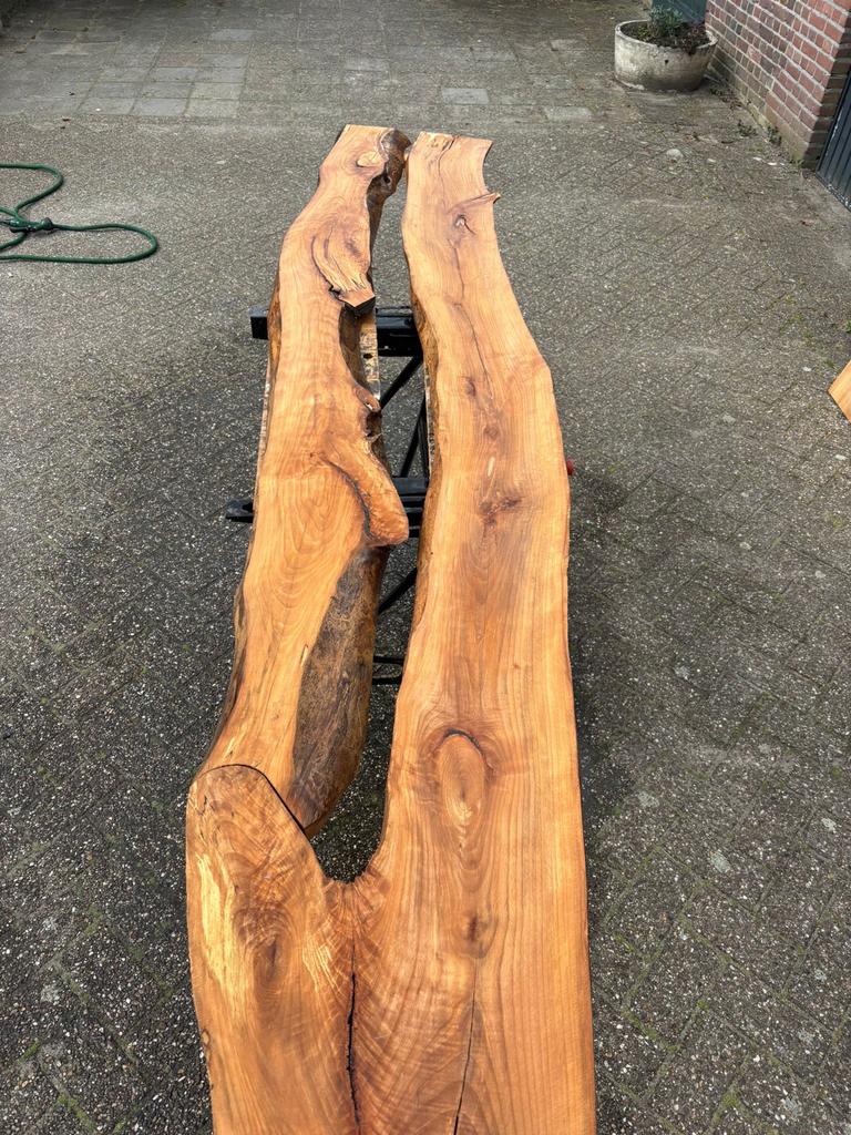 Beuken stamdelen geschaafd - Voorbereid voor epoxy river, Doe-het-zelf en Verbouw, Hout en Planken, Ophalen, 25 tot 50 mm, Nieuw