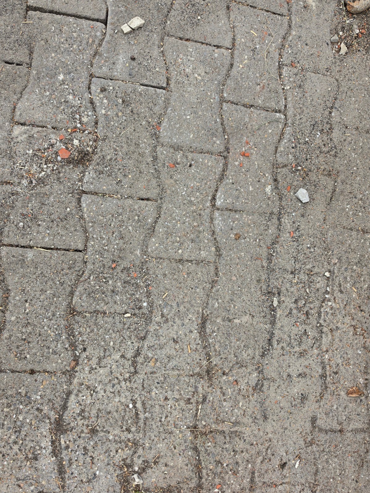 Gebruikte betonnen klinkers voor terras of oprit, Tuin en Terras, Ophalen, Gebruikt, Klinkers, 10 m² of meer