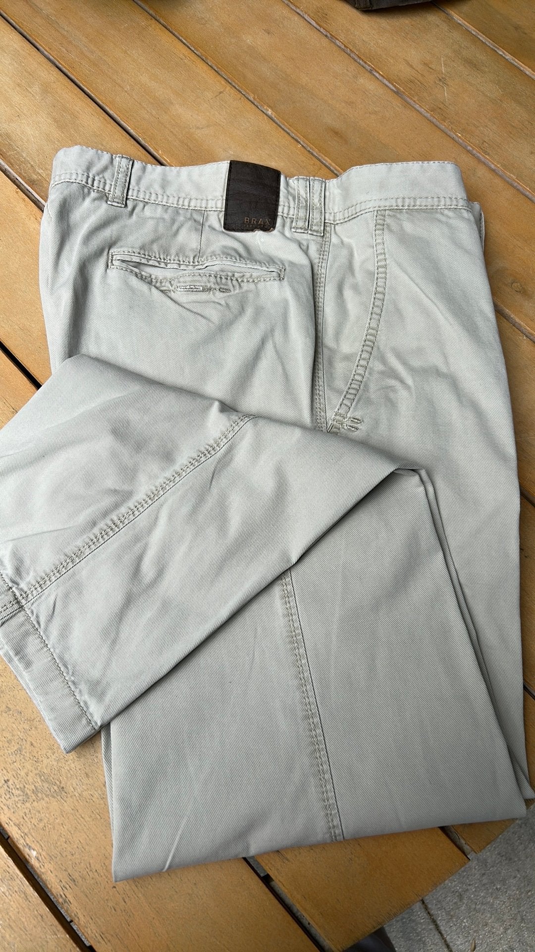 Brax heren zomer broek, Ophalen, Zo goed als nieuw, Maat 48/50 (M), Beige