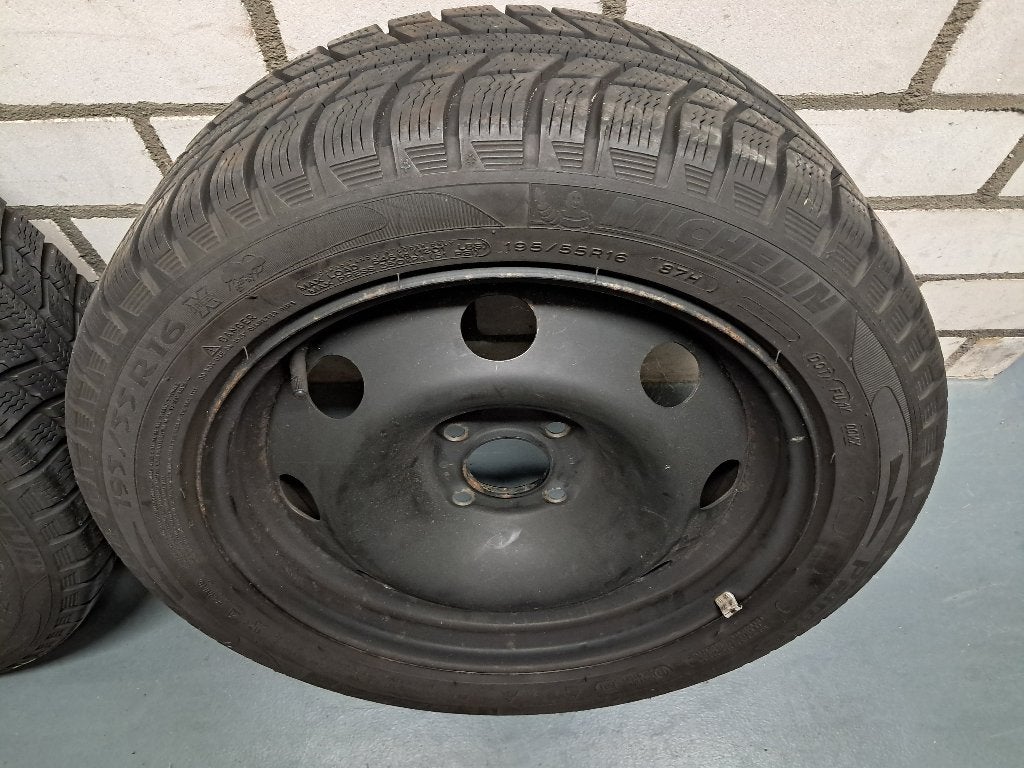 Staalvelgen met premium winterbanden, Auto-onderdelen, Banden en Velgen, Ophalen, Gebruikt, 16 inch, Banden en Velgen