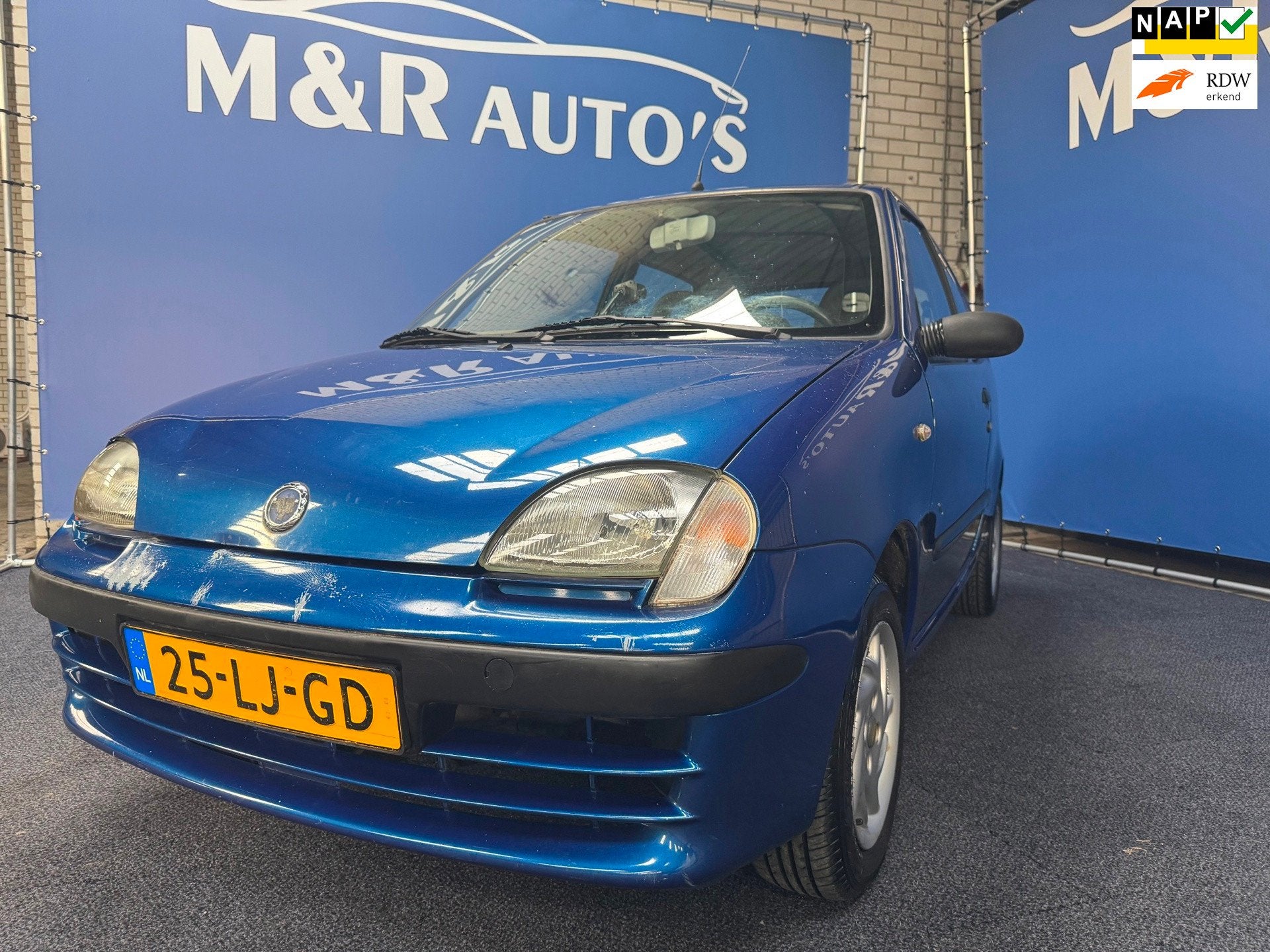Fiat Seicento 1.1 Team Nieuwe APK, Auto's, Fiat, Bedrijf, Te koop, Seicento, ABS, Airbags, Lichtmetalen velgen, Metallic lak, Startonderbreker
