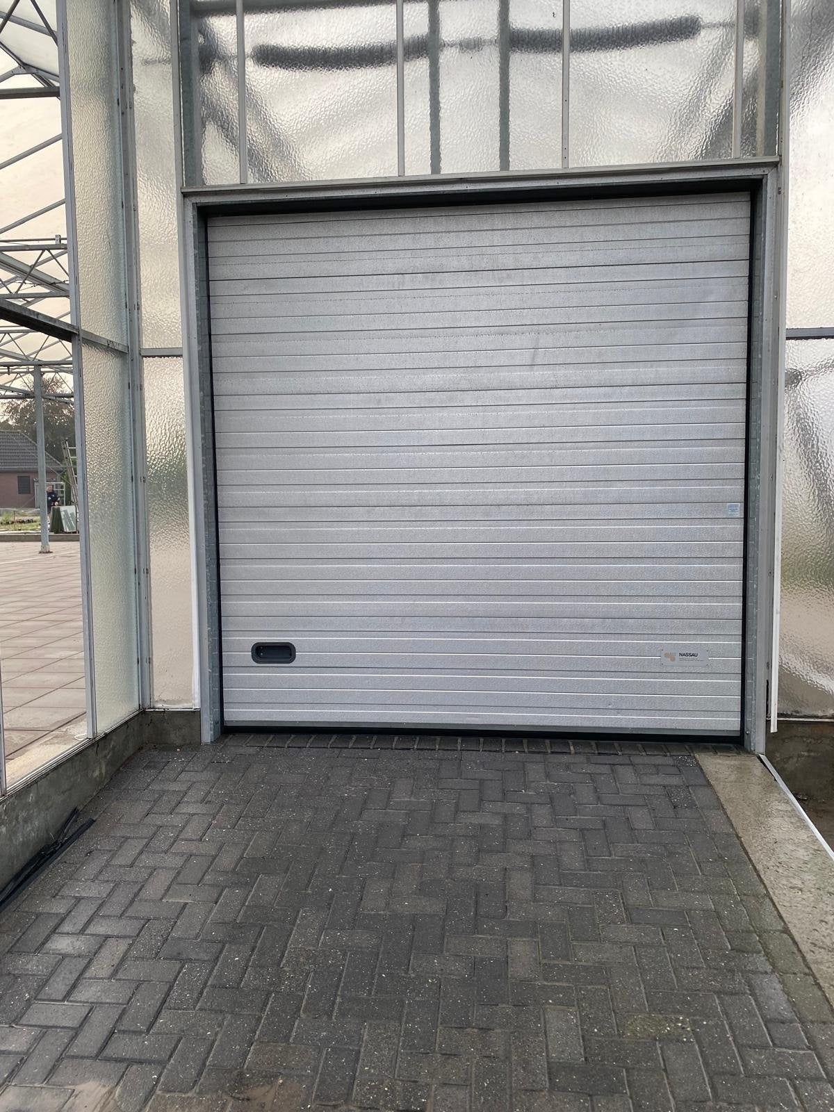 Roldeur + stalen frame, Ophalen, Garagedeur, Zo goed als nieuw, Metaal