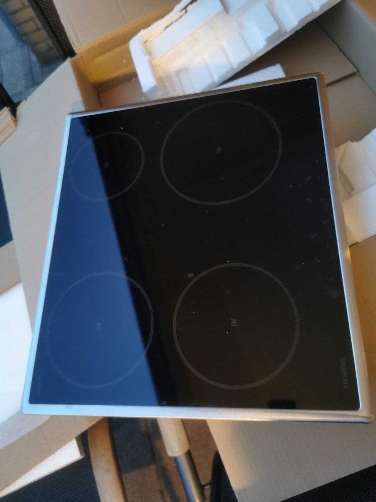 Siemens 4 zone inductie EH77054EU kookplaat, Witgoed en Apparatuur, Ophalen, Inbouw, Inductie, 4 kookzones