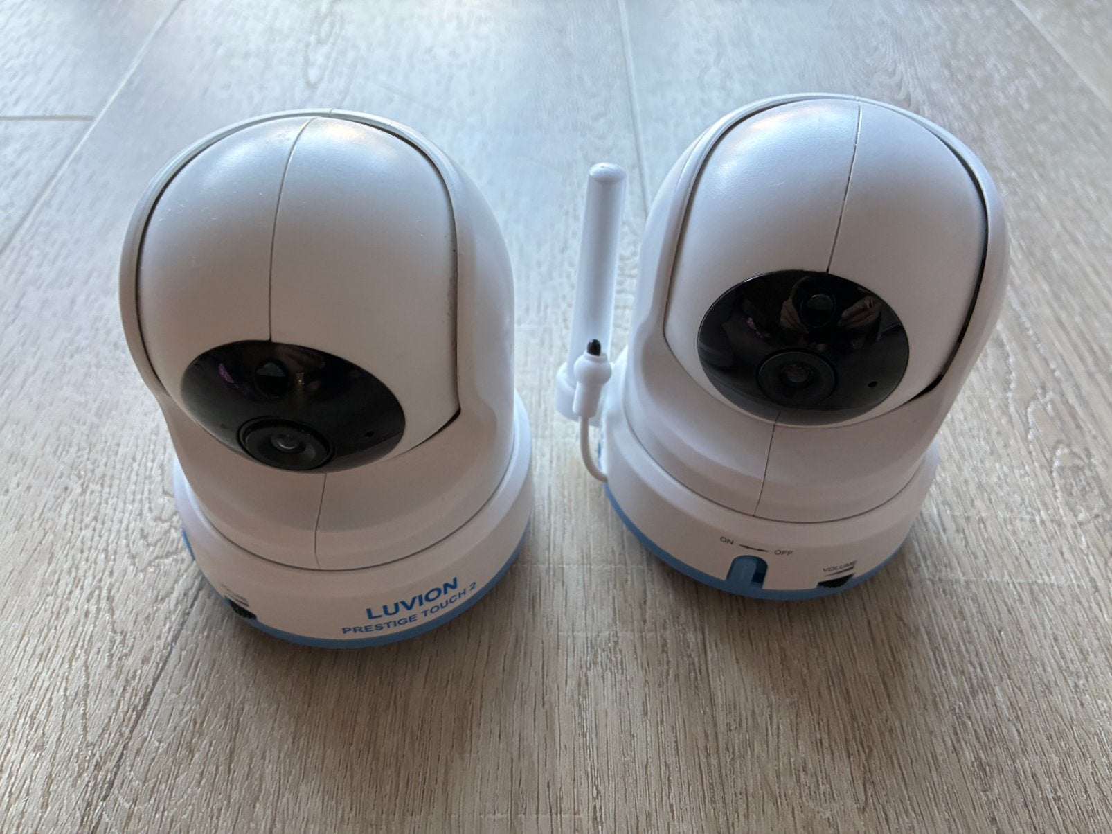 Luvion prestige touche 2 camers (2 stuks), Ophalen of Verzenden, Zo goed als nieuw