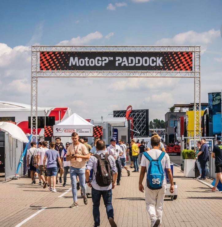 Gezocht: 2 TT Assen 2026 Paddock Tickets, Tickets en Kaartjes, Twee personen