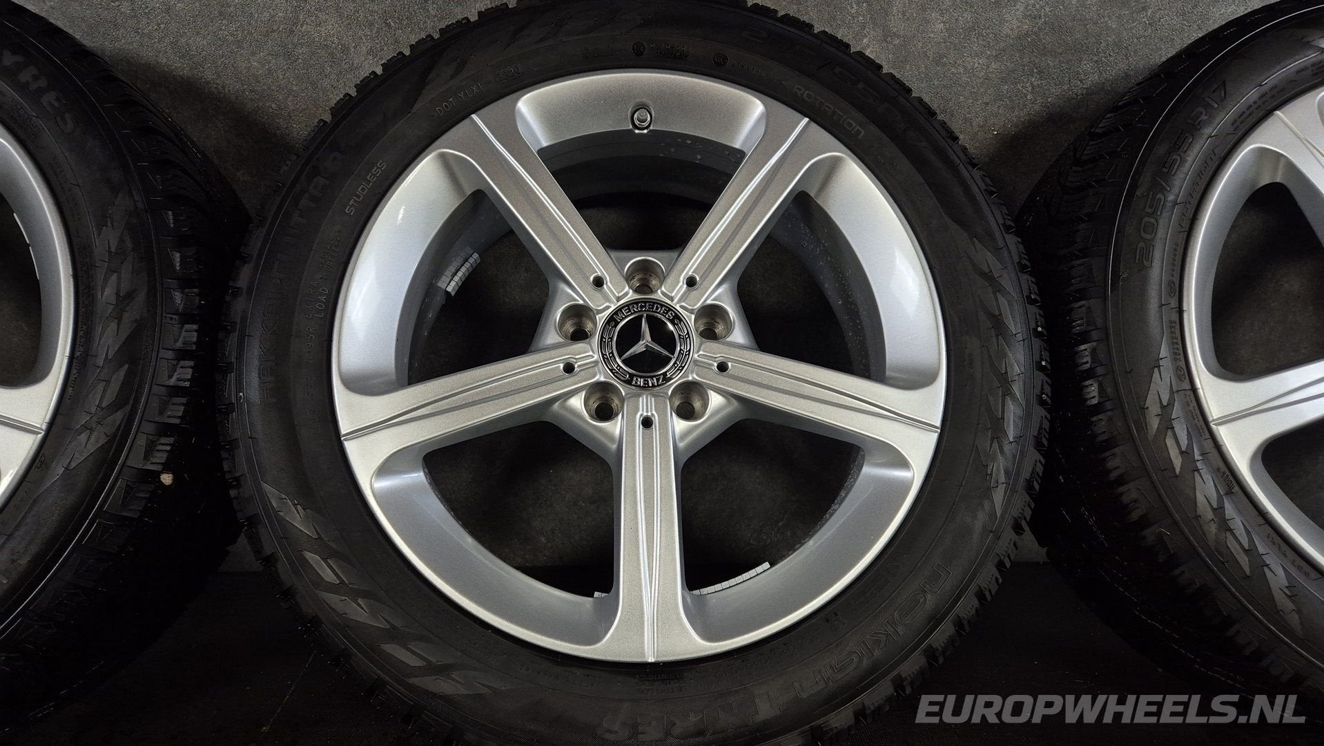 17 inch originele Mercedes A B CLA velgen winterbanden W177, Gebruikt, -, -, Banden en Velgen