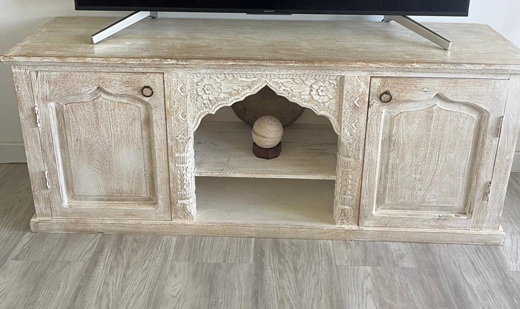 Kalini oostere tv meubel kast, Ophalen, Overige materialen, Gebruikt, 100 tot 150 cm
