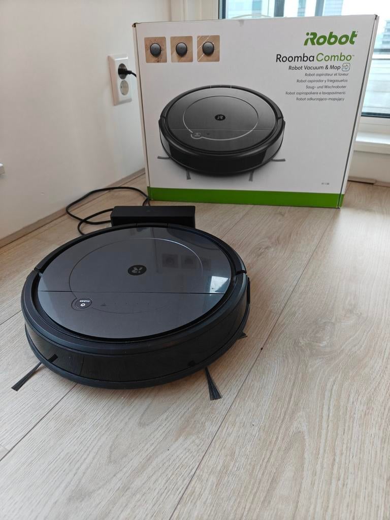 iRobot Roomba Combo Robot Stofzuiger & Dweil, Ophalen of Verzenden, Zo goed als nieuw, Reservoir, Robotstofzuiger