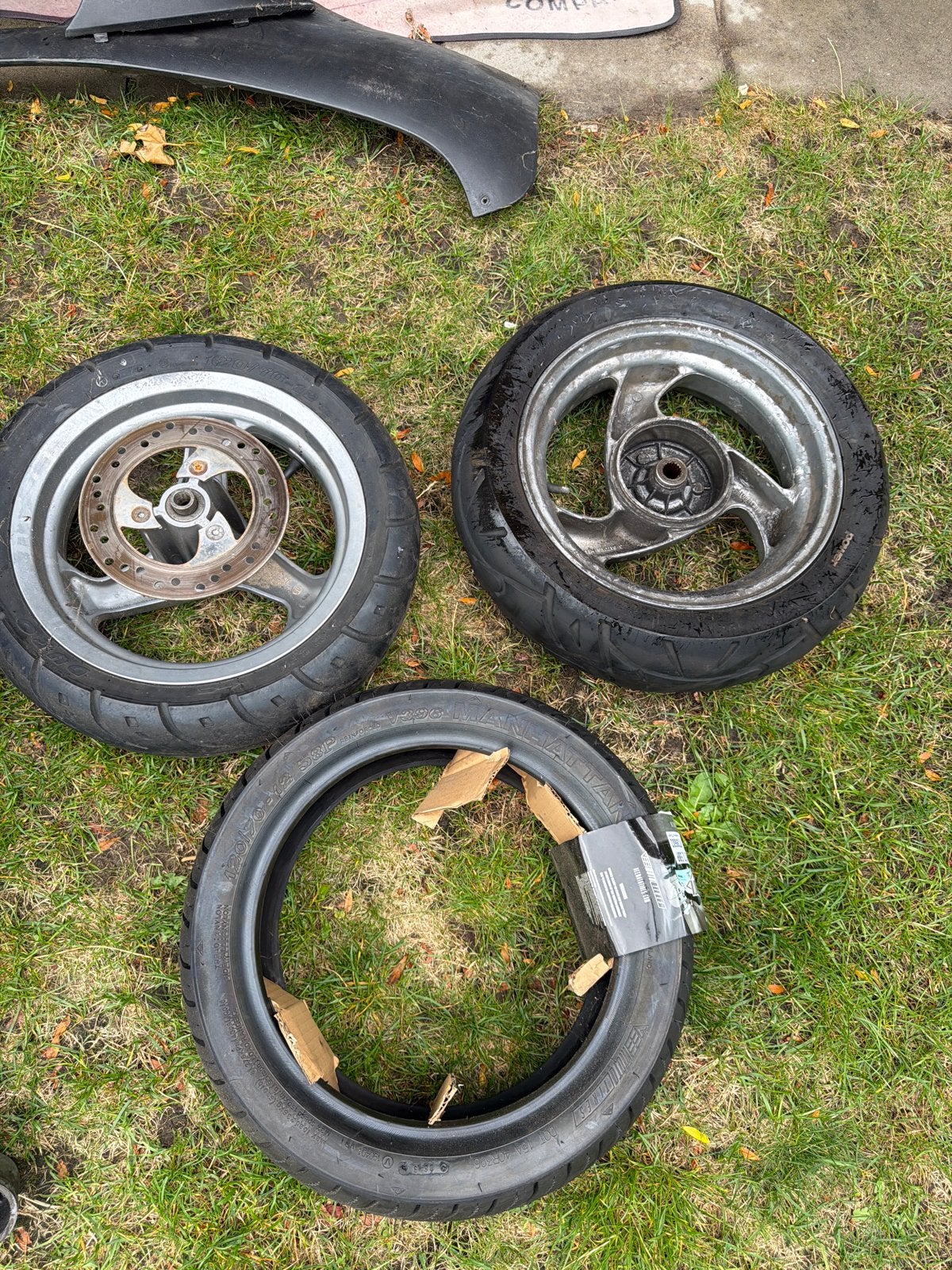 Gebruikte peugeot scooterbanden en velgen, Ophalen, Gebruikt, Overige typen