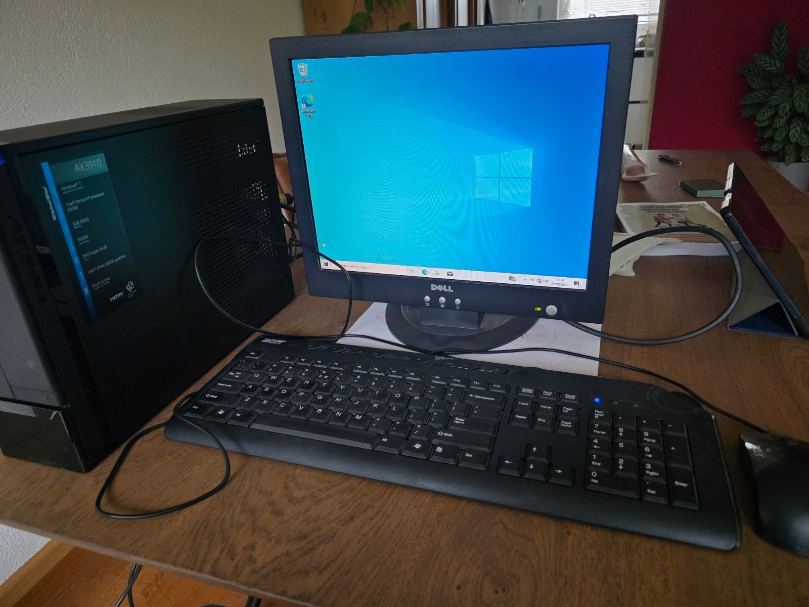 Acer Aspire AX3910 Desktop Windows 10! Intel met monitor en, Computers en Software, Desktop Pc's, Gebruikt, HDD, Minder dan 4 GB